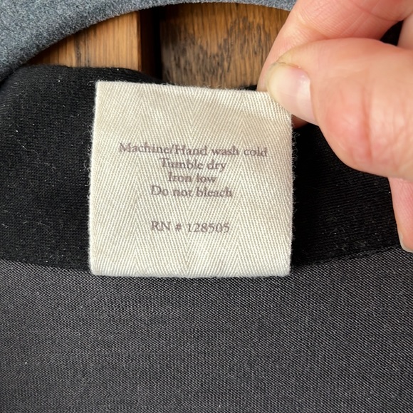 Ramblers Way lightweight button down wool top - Picture 6 of 7